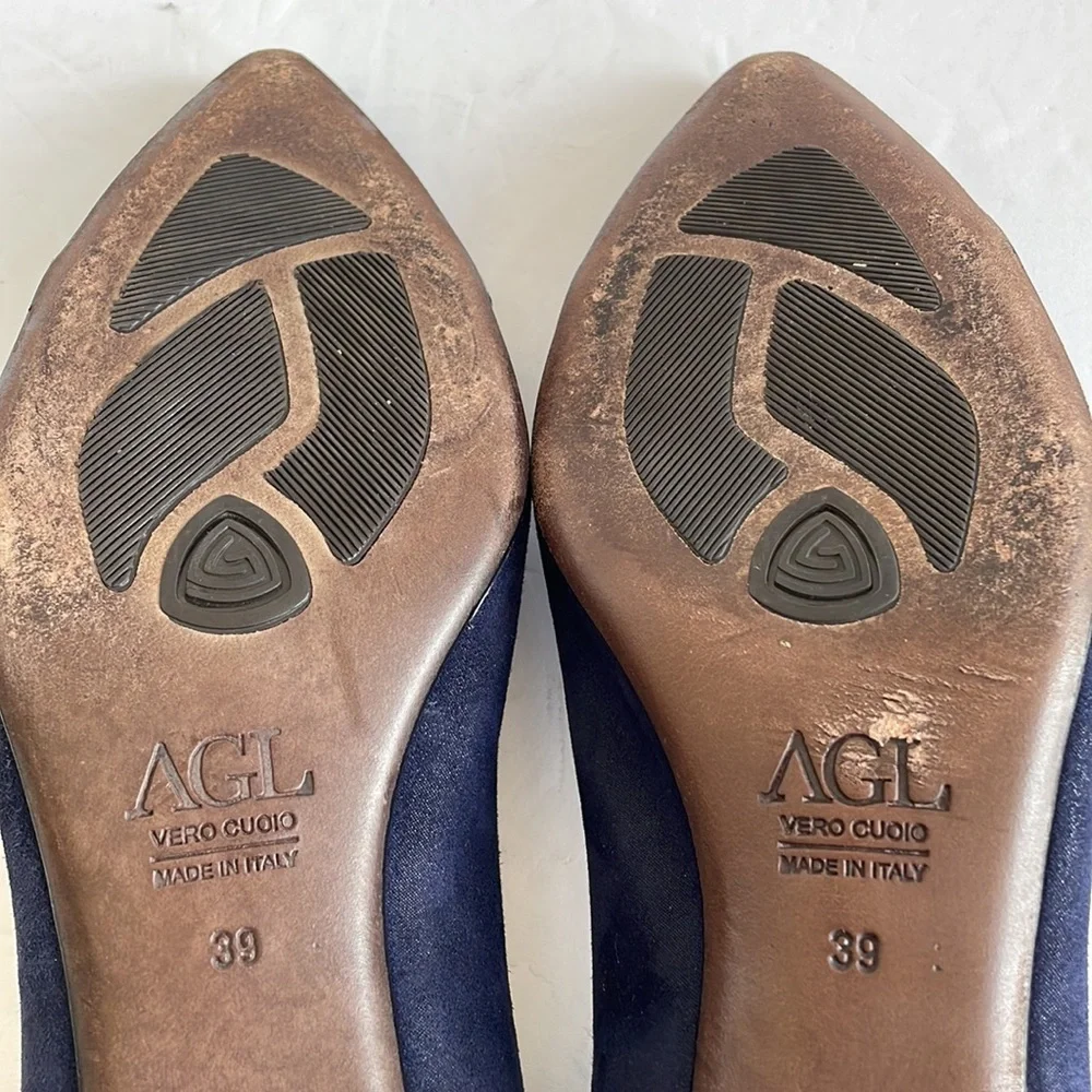 AGL navy blue suede point toe heels size 39
